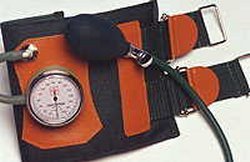 SFIGMOMANOMETRO ANEROIDE EXACTOFON ADULTI BRACCIALE CON CINGHIE