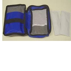 CONTENITORE TERMICO PER INSULINA, DOTATO DI COMODI ICE PACK ESTRAIBILI DA RIPORRE NEL FREEZER. APERTURA CON ZIP