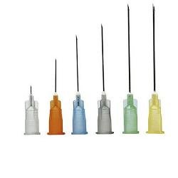 AGO STERILE PIC IN BLISTER SINGOLO PEEL PACK CONO LUER LOCK GAUGE 26 0,45X13 MM COLORE NOCCIOLA 100 PEZZI